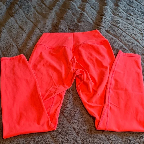 Coral Zyia Leggings - Picture 1 of 4